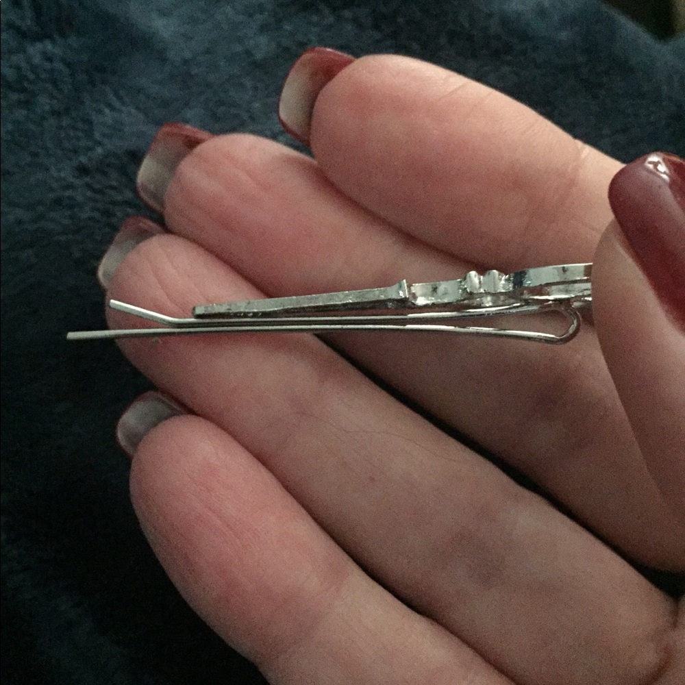 ✂️Scissors Hair Clips Pair ✂️ - Picture 7 of 8